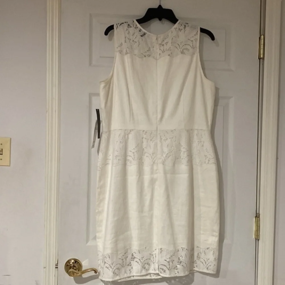 Tahari Arthur S. Levine Ivory Lace Midi Dress - Picture 6 of 8